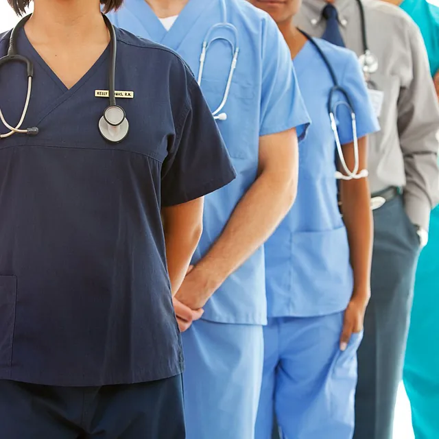 BRODATS INDUSTRIALS ropa de doctores